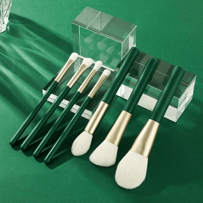 Green Wooden Handle3.png